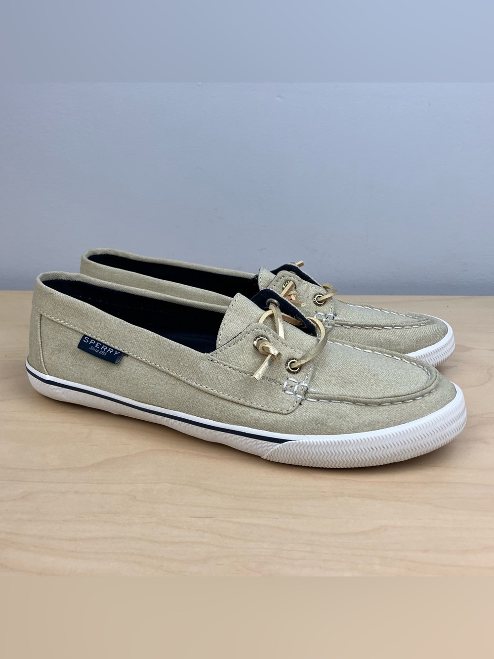 Sperry Top-Sider Women’s Size 8.5 Lounge Away Beige Gold Slip On Boat Shoes